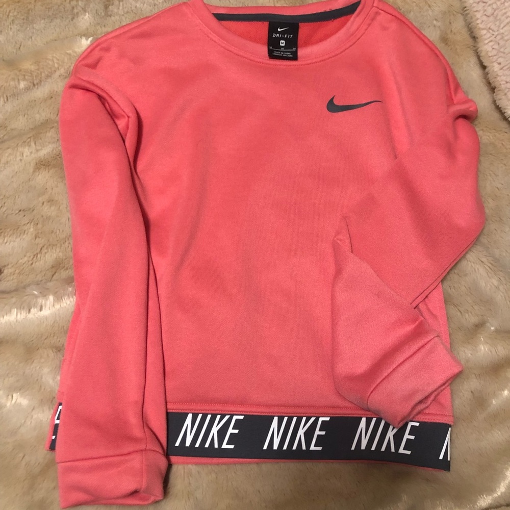 Nike Dri-fit pull over